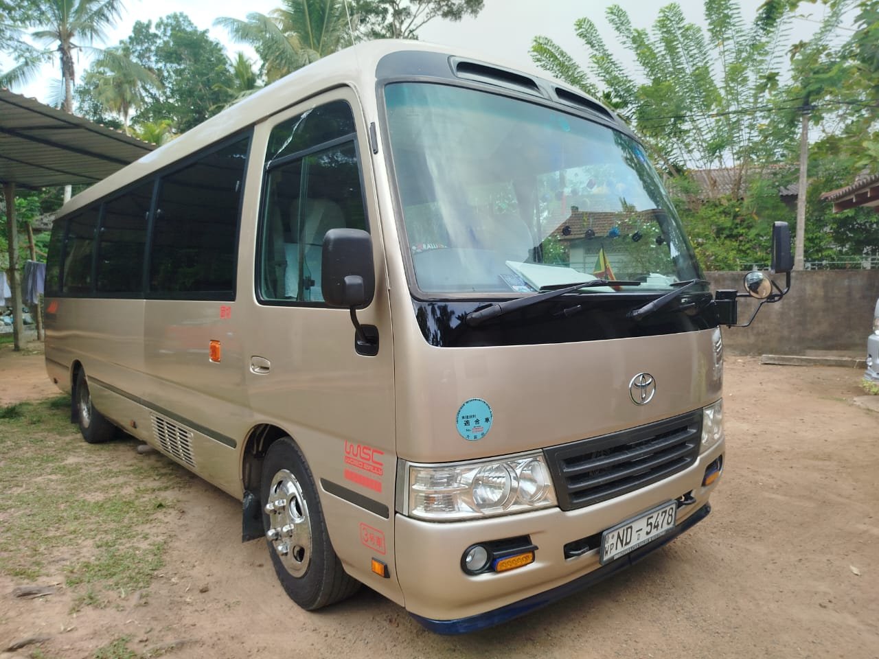 Shuttle Bus