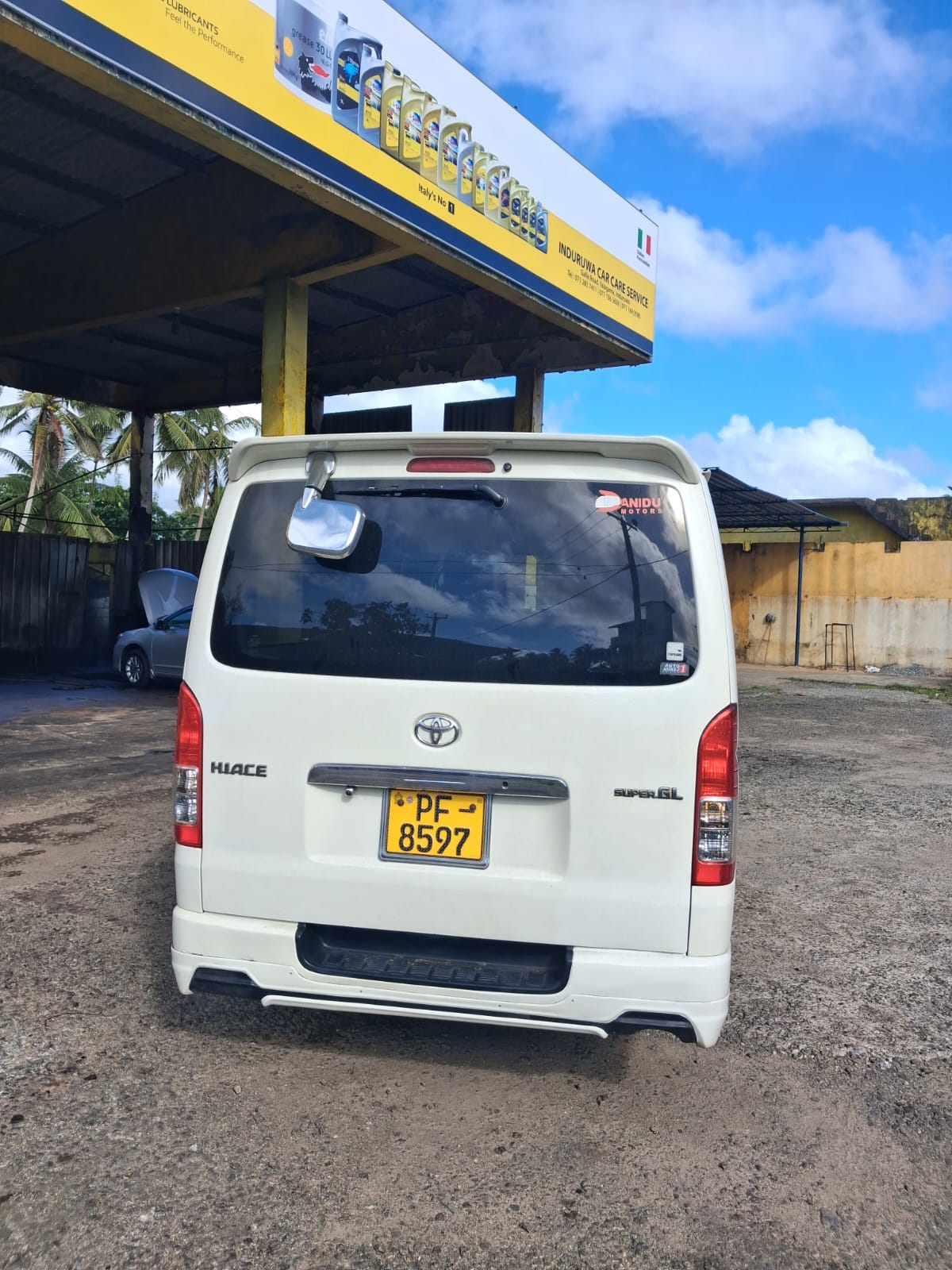 Toyota Flat Roof